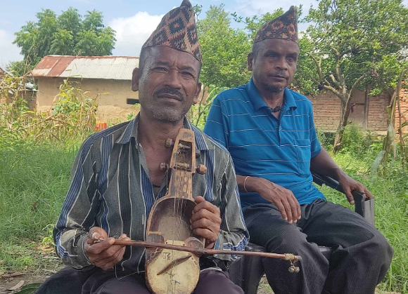 गुट्टुको जीवनको सारथी सारङ्गी